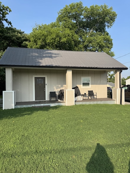 317 Cemetery Ave, Gallatin, TN 37066