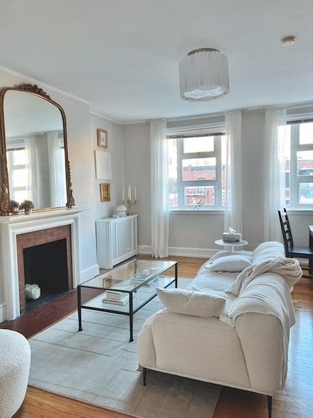 174 Newbury St Unit 5, Boston, MA 02116