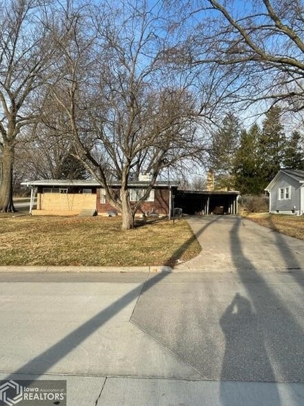 1501 Eastern Ave, Red Oak, IA 51566
