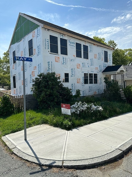 153 Ray St, Fall River, MA 02720