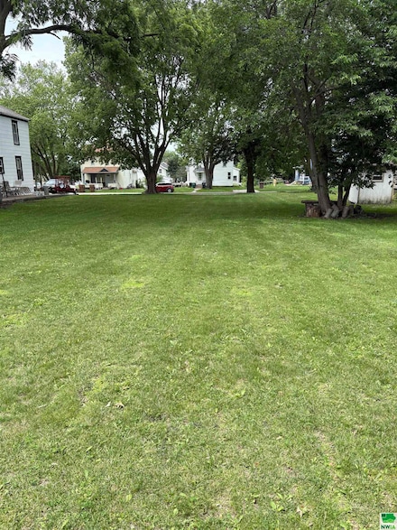 305 Ontario St, Storm Lake, IA 50588