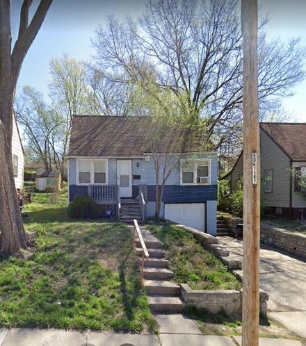 7437 Walrond Ave, Kansas City, MO 64132