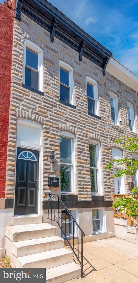 1622 E Lanvale St, Baltimore, MD 21213