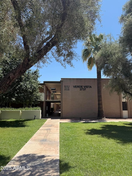 3737 E Turney Ave Unit 223, Phoenix, AZ 85018