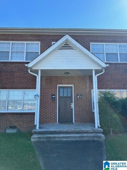 4 Church Ave, Sylacauga, AL 35150