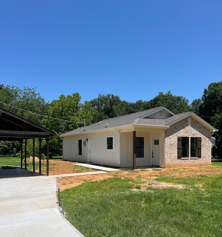 719 Spivey Rd, Columbus, MS 39705