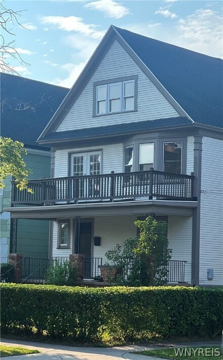 226 Breckenridge St Unit 2, Buffalo, NY 14213