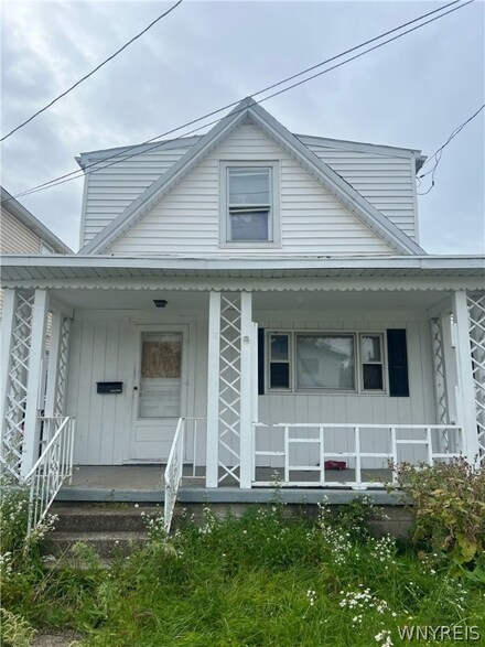 8 Wagner Ave, Buffalo, NY 14206