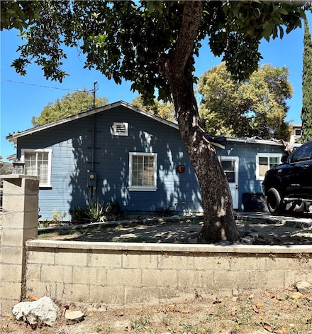 5262 Remstoy Dr, Los Angeles, CA 90032