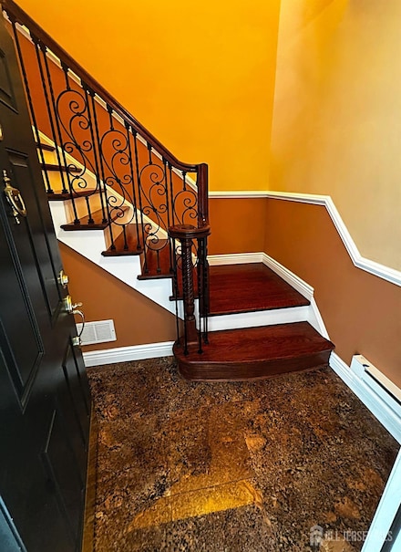 35 Swing Bridge Ln, South Bound Brook, NJ 08880