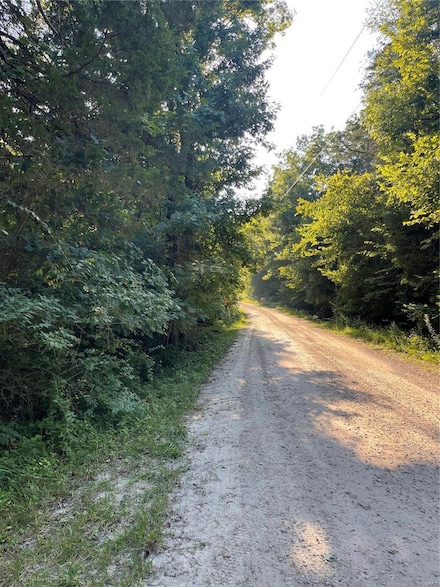 10724 Calvey Hills Rd, Catawissa, MO 63015