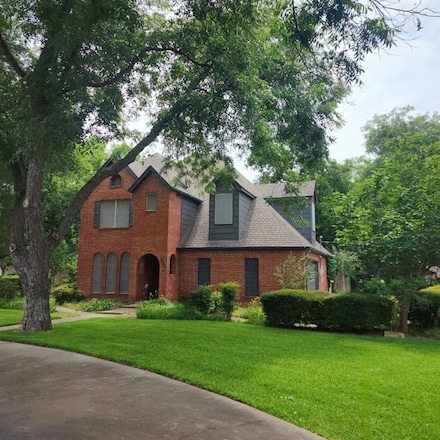 5001 Seminole Dr, Granbury, TX 76049