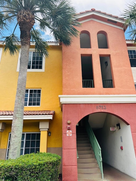 6752 Heritage Grande Unit 5201, Boynton Beach, FL 33437