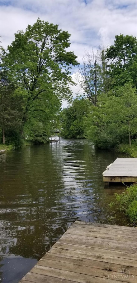 6 Mohican Cove, Franklin Township, OH 45171