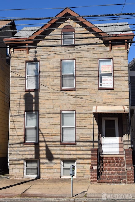 99 Easton Ave Unit 2, New Brunswick, NJ 08901