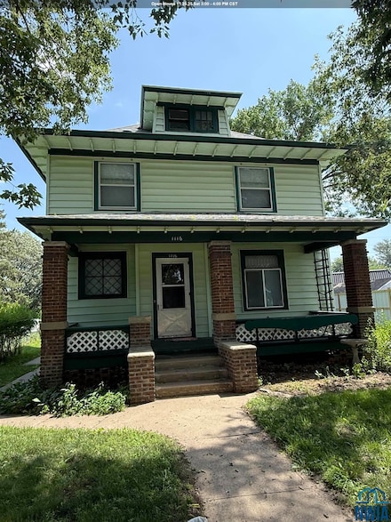 1116 S Glass St, Sioux City, IA 51106