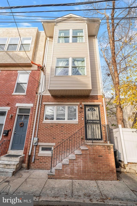 1211 Webster St, Philadelphia, PA 19147