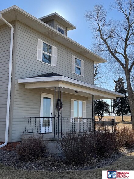 12491 Center Rd, Stromsburg, NE 68666