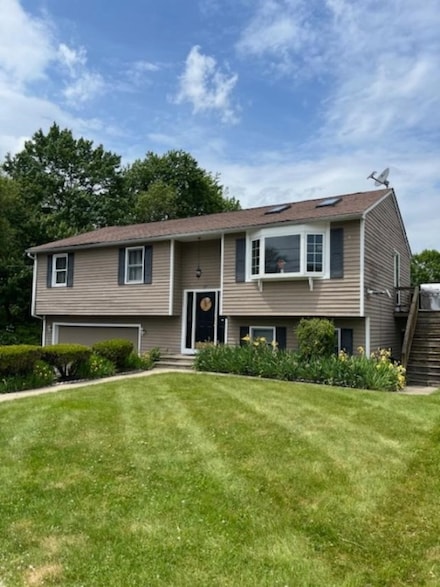 80 Capwell Ave, Woonsocket, RI 02895