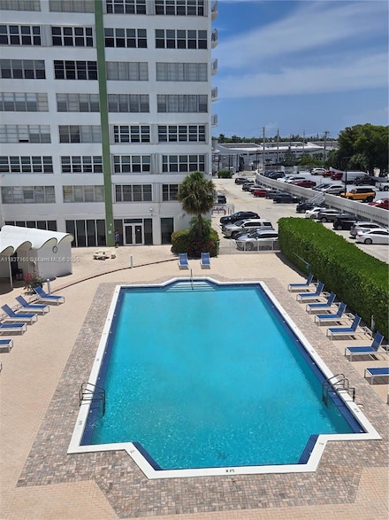 2100 Sans Souci Blvd Unit B305, North Miami, FL 33181
