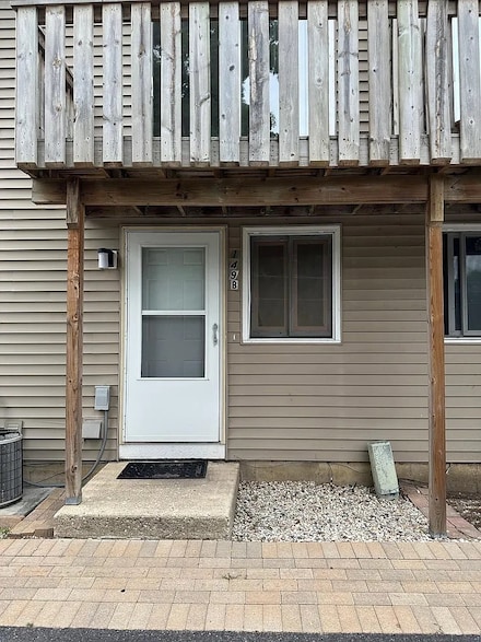 149 Forest Ave Unit B, Fox Lake, IL 60020