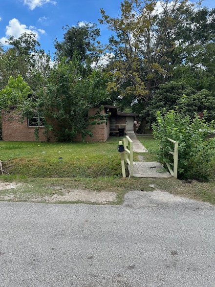 911 Fortune St, Houston, TX 77088