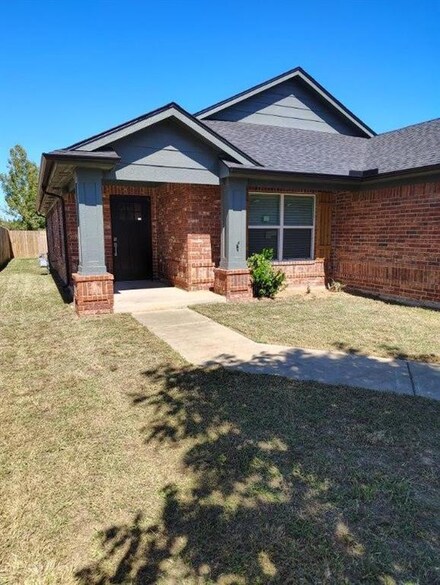 2809 Frost Ln, Norman, OK 73071