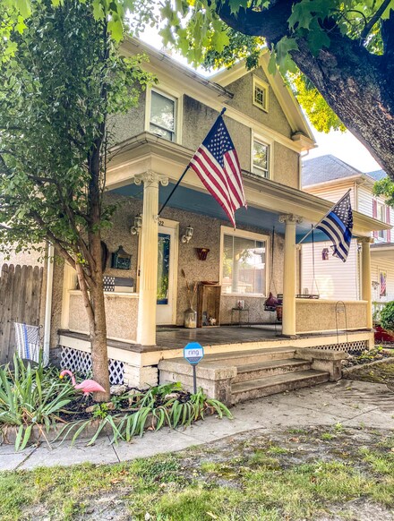 622 S Highland Ave, Covington, VA 24426