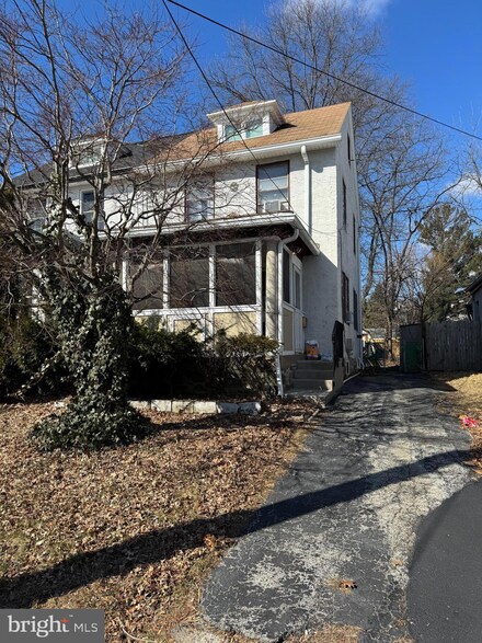 2110 Bellemead Ave, Havertown, PA 19083