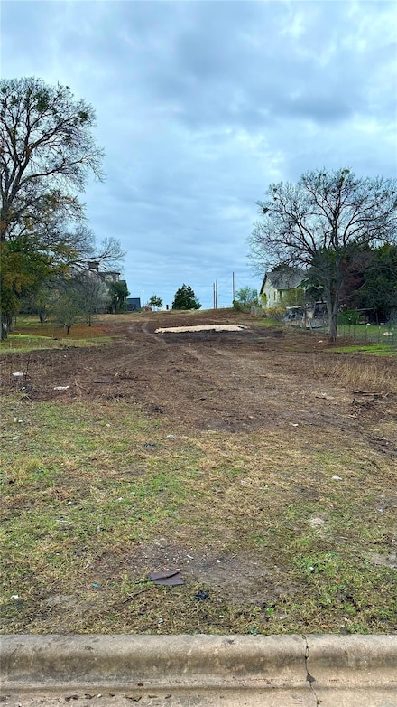 2404 Thrasher Ln, Austin, TX 78741