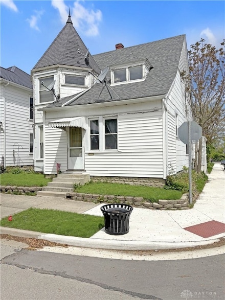 253 E Main St, Versailles, OH 45380