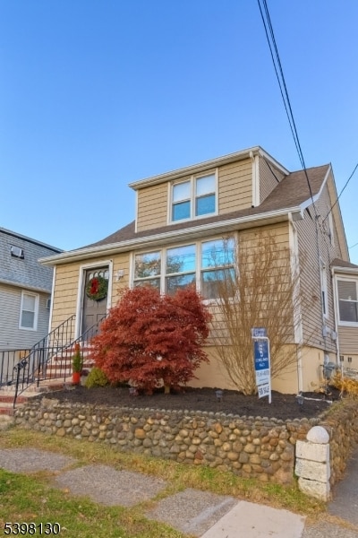56 Gould St, Clifton, NJ 07013