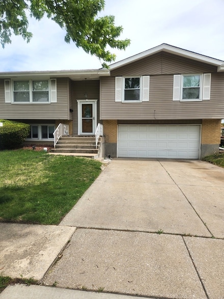 17109 Magnolia Dr, Hazel Crest, IL 60429