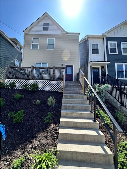 323 Augusta St, Pittsburgh, PA 15211