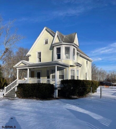 147 Reading Ave, Woodbine, NJ 08270