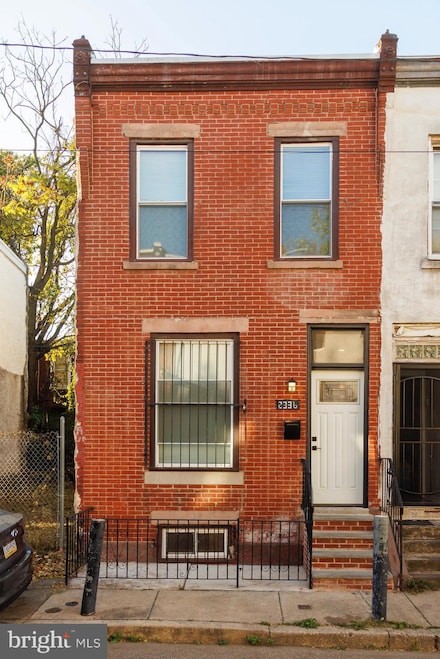 2336 N Garnet St, Philadelphia, PA 19132