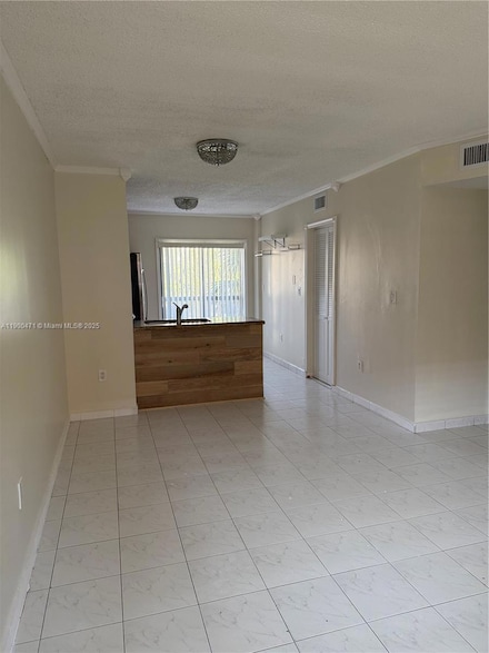 5490 W 21st Ct Unit 308, Hialeah, FL 33016