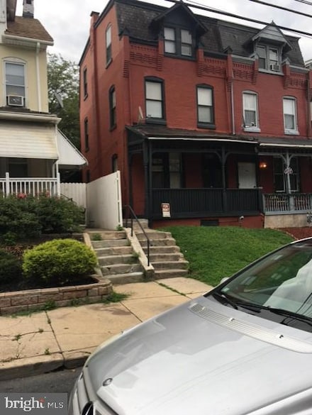 1023 N Front St, Reading, PA 19601