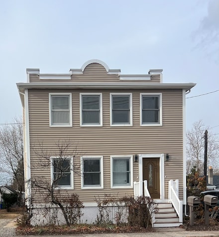 261 S Cherry St, Wallingford, CT 06492