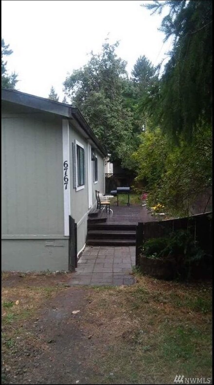 6767 NE Prospect St, Suquamish, WA 98392