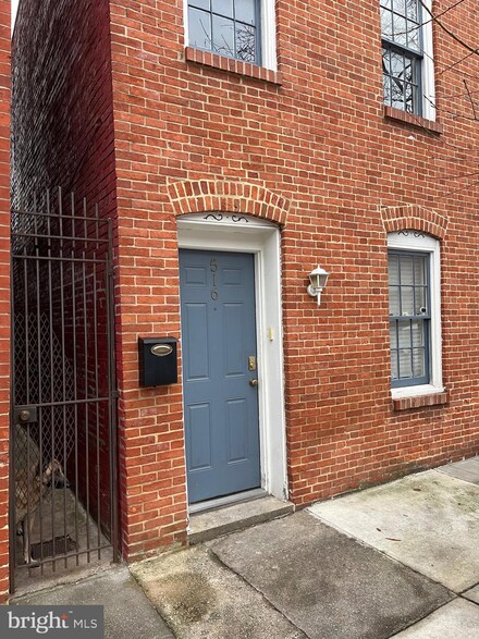 516 S Wolfe St, Baltimore, MD 21231