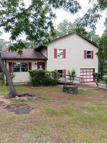 800 Cleveland Rd, Houston, MO 65483