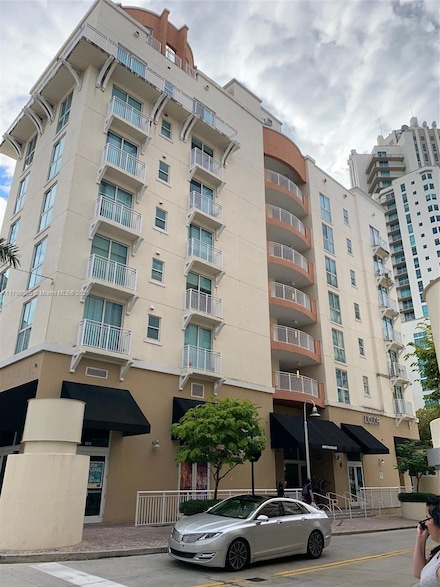 7290 SW 90th St Unit 210, Miami, FL 33156