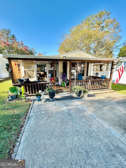 197 Whispering Pines Blvd, Georgetown, GA 39854