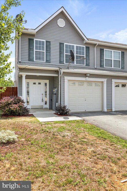 35 Sophie Ln, Bunker Hill, WV 25413