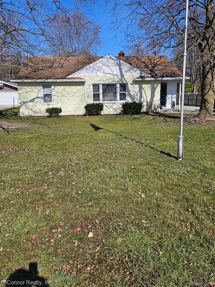 2066 Gratiot Blvd, Marysville, MI 48040