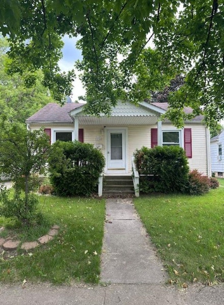 2024 Tuscola St, Flint, MI 48503