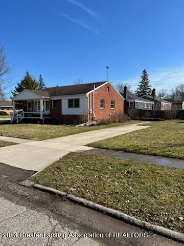 1016 Pendleton Dr, Lansing, MI 48917
