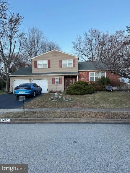 2405 Dairy Ln, Norristown, PA 19403