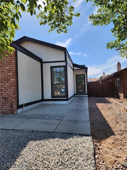 2318 El Molino Cir, Las Vegas, NV 89108